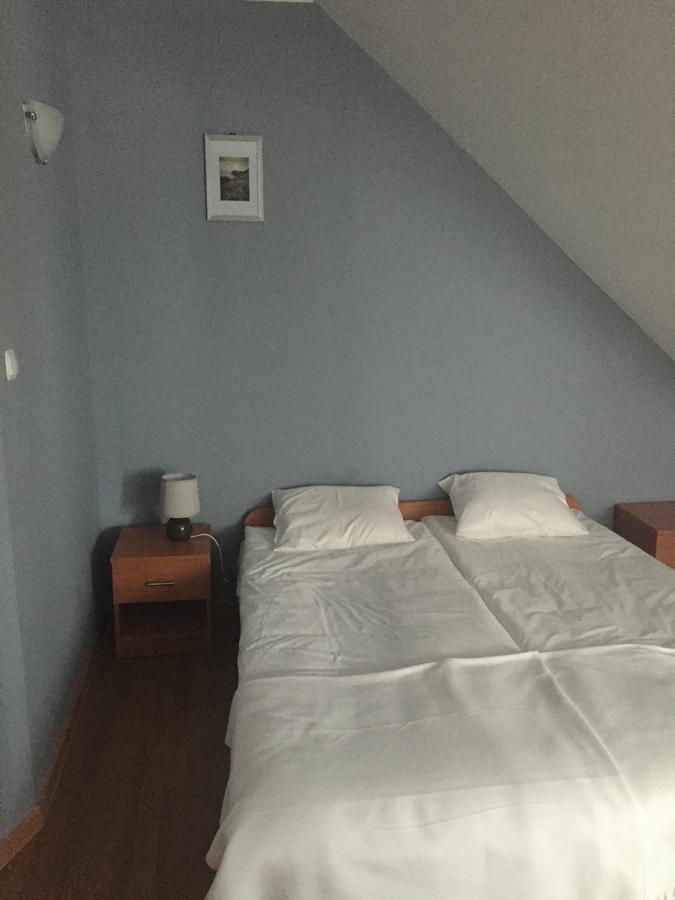 Zajazd Zacheta Kamienna Gora Buitenkant foto